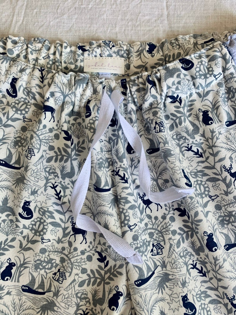 Womens Woodland Creatures 3/4 Length Capri Cotton Pyjama Pants